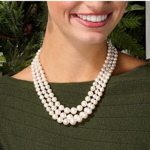 Ross-Simons White Pearl Necklace Timeless Elegance